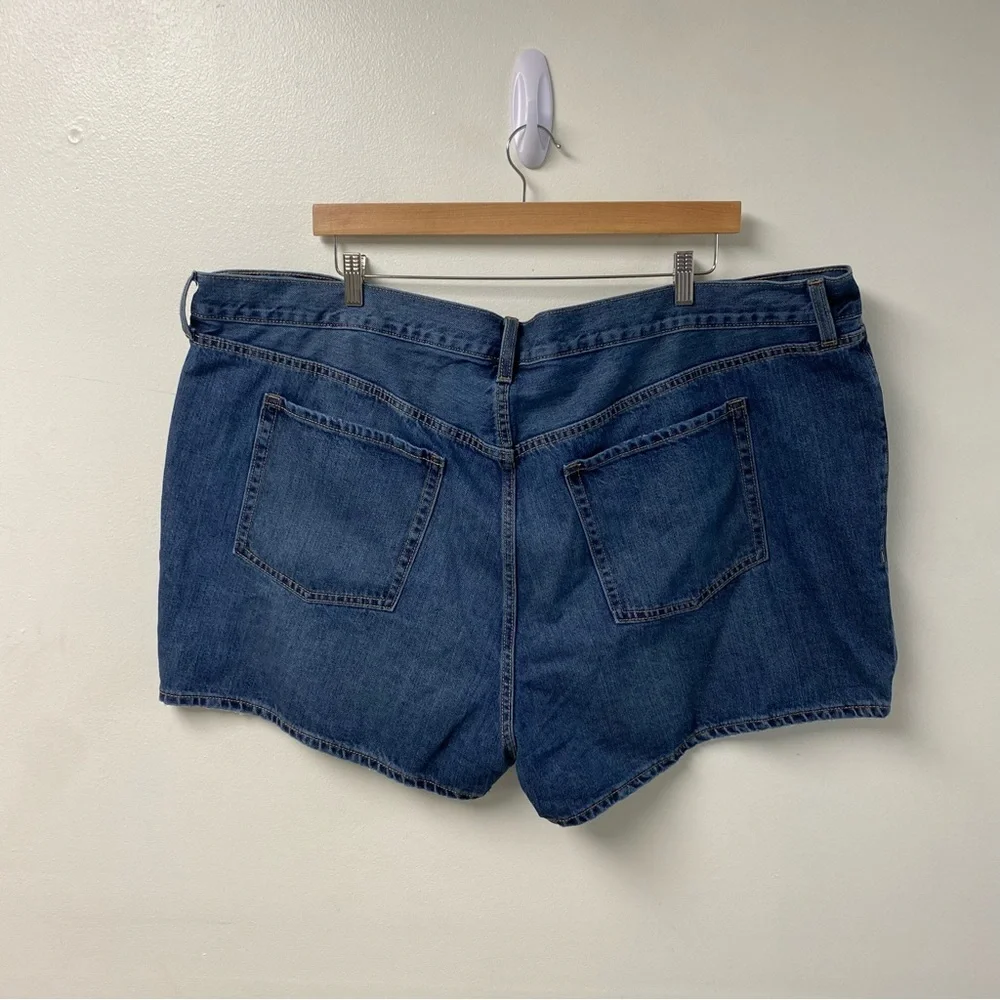 Old Navy NWT High Rise Slouchy Straight 3” Denim Jean Shorts‎ Button Fly Size 26